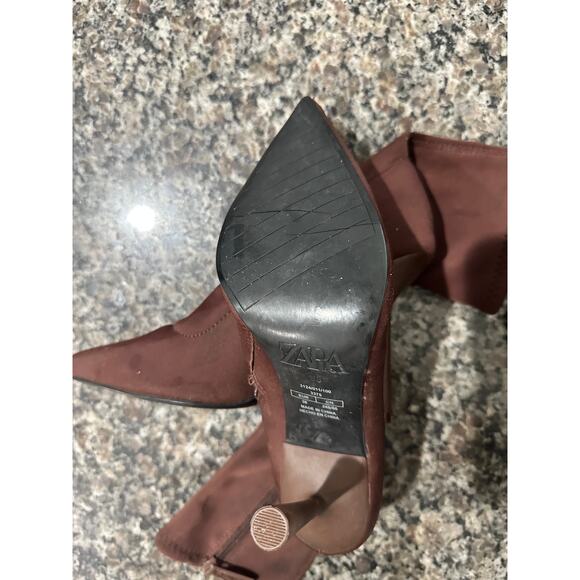 NWT. Zara Brown Stretchy Fabric Sock Style Ankle Boots. Size 7.5 - Picture 4 of 4